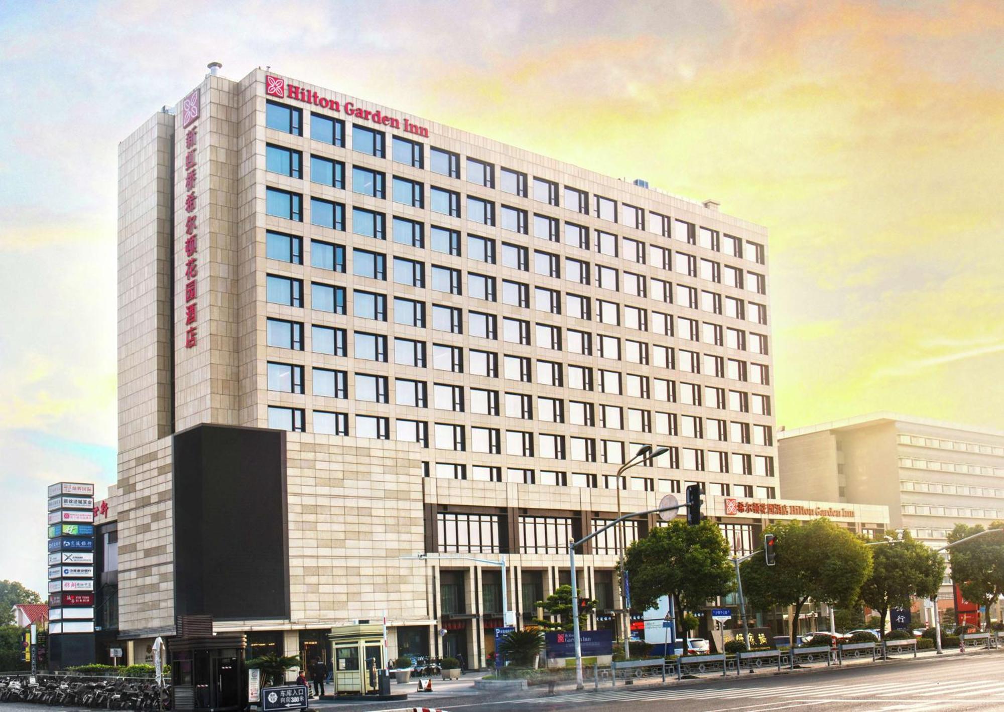 Hilton Garden Inn Shanghai Hongqiao Necc Exterior foto